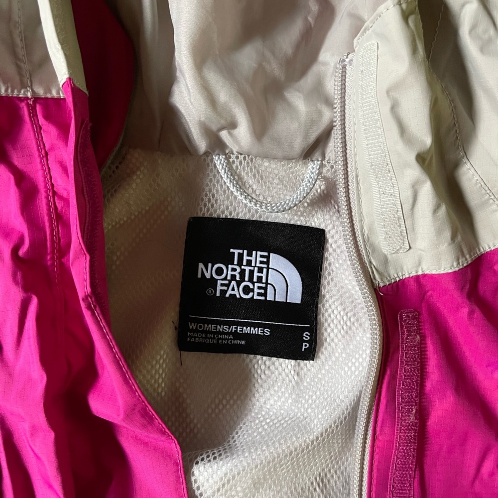 North Face wind/rain jacket
